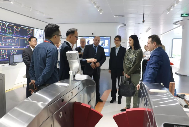 1542685611127787.png 1542685559(1).png