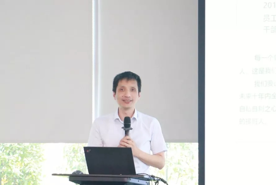 1571057533926732.jpg 640.webp (10).jpg